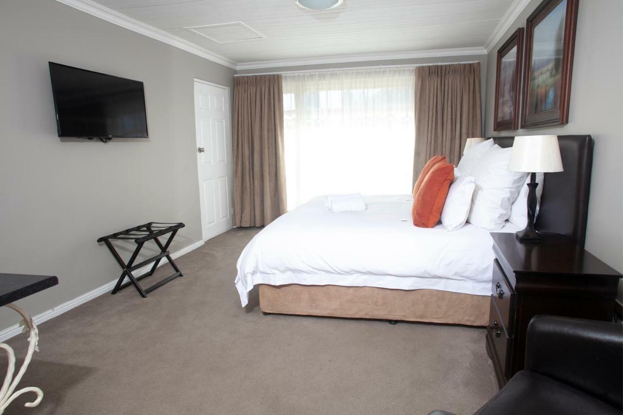Ruslamere Hotel And Conference Centre Durbanville Exterior photo